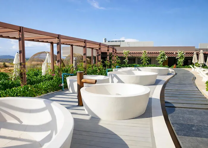 Mandala Pearl Apartment