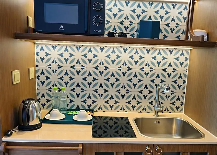 Mandala Pearl Apartment *